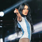 lali la que le gana al tiempo