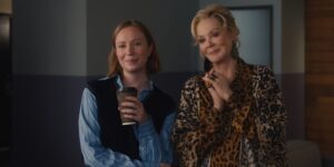 jean-smart-hannah-einbinder_1